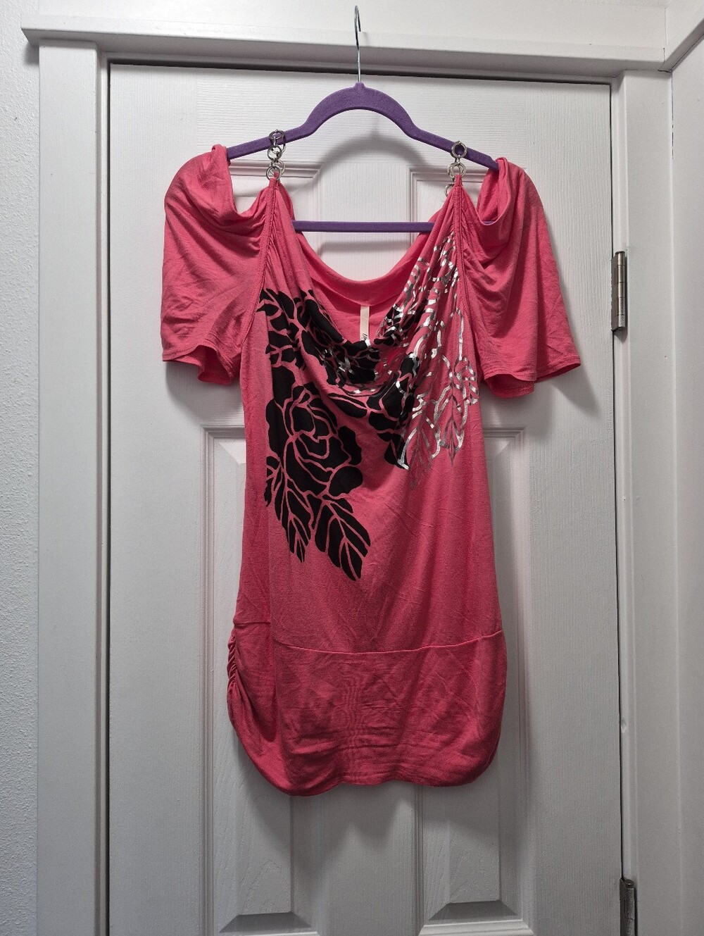 Women’s Pink Floral Graphic Short Sleeve Top